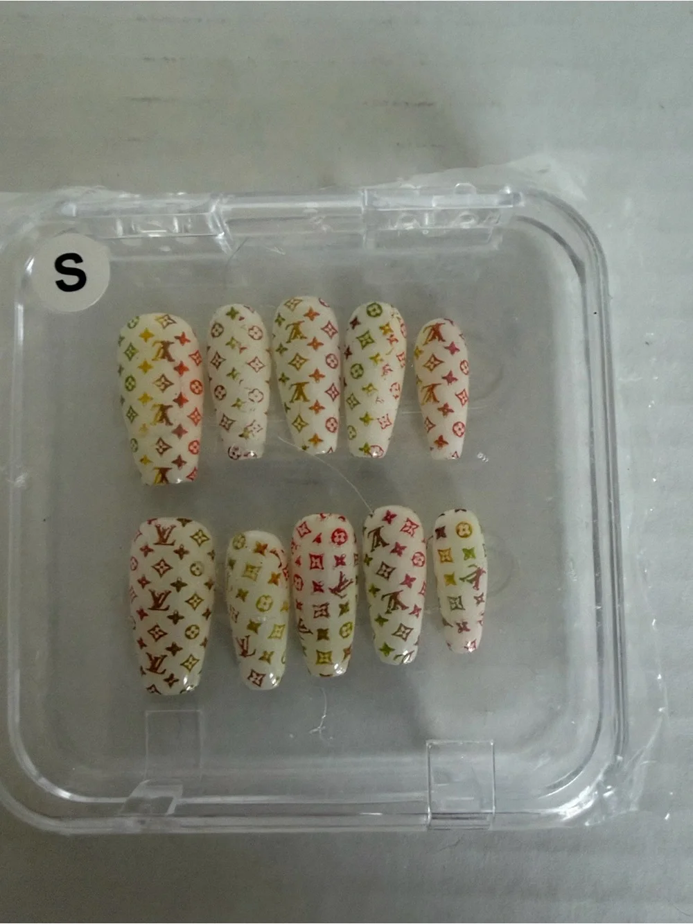 Custom Made Multi-Color Luxury White LV Press-On Nail Set NIB